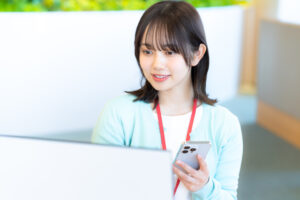 副業で成功するための最強パソコン選び！プロが教える7つのポイント